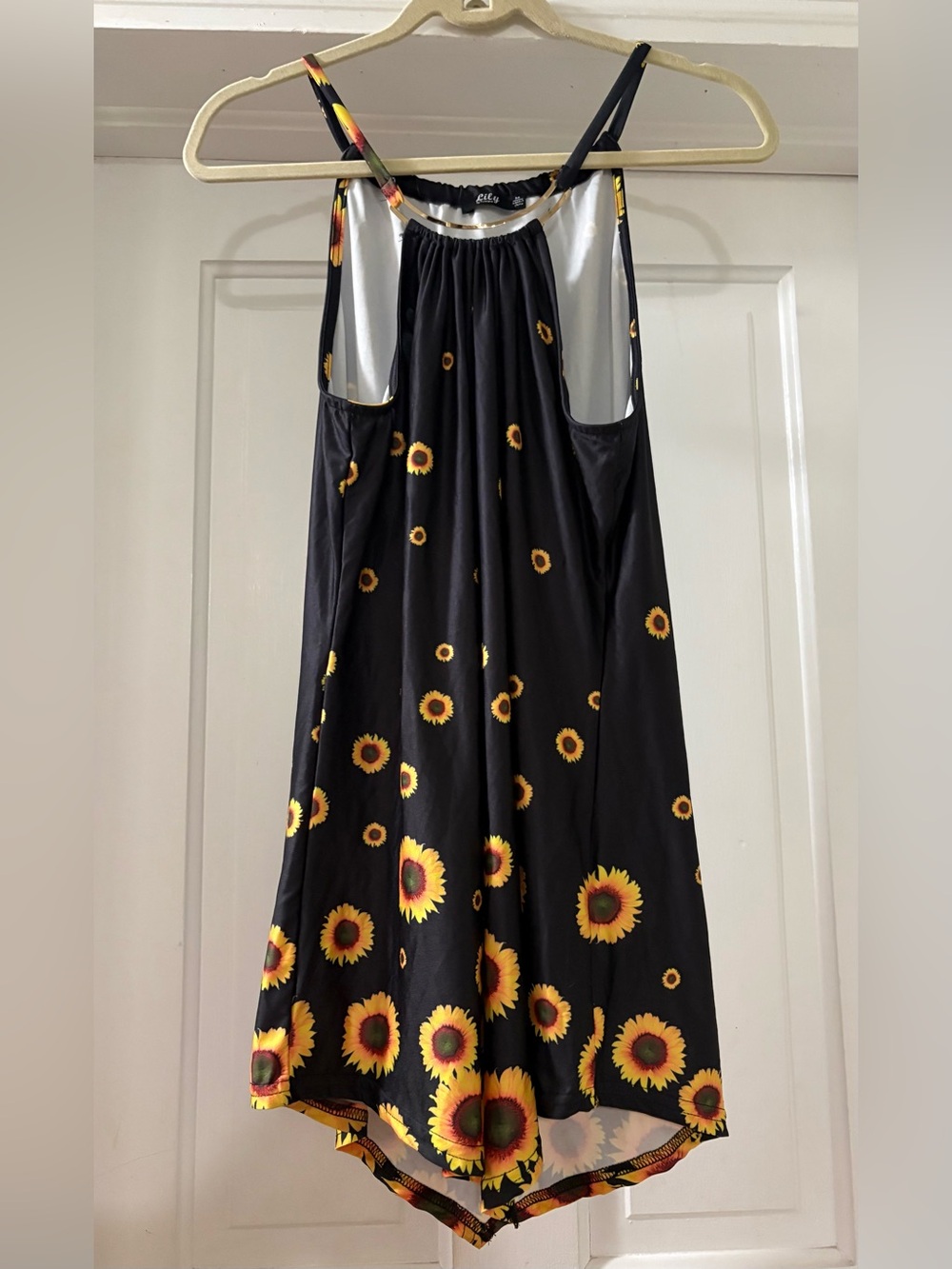 Lily by Firmiana Black and Yellow Sunflower Dress Size Medium
